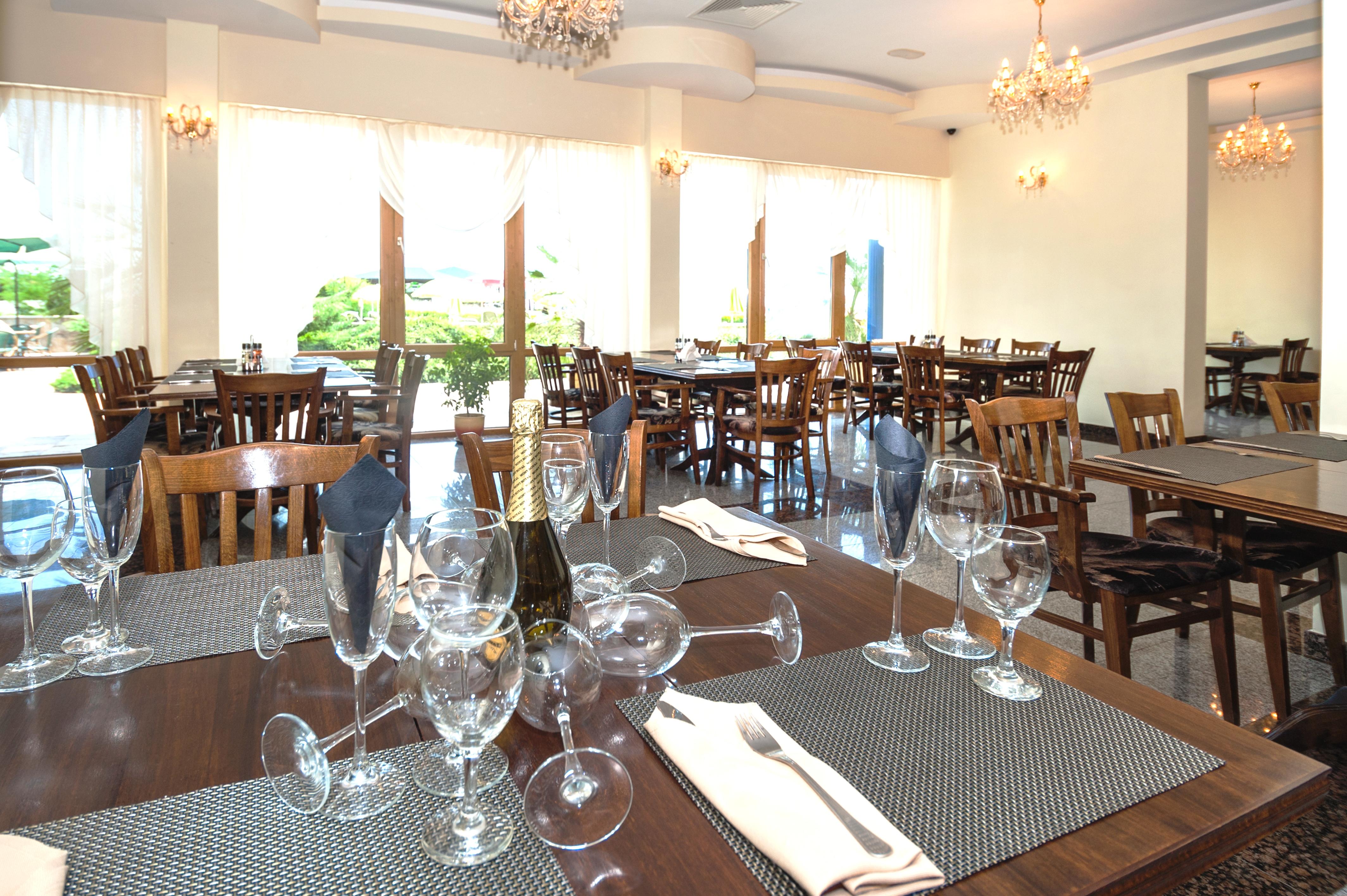 Viand Hotel Pantai Sunny Bagian luar foto