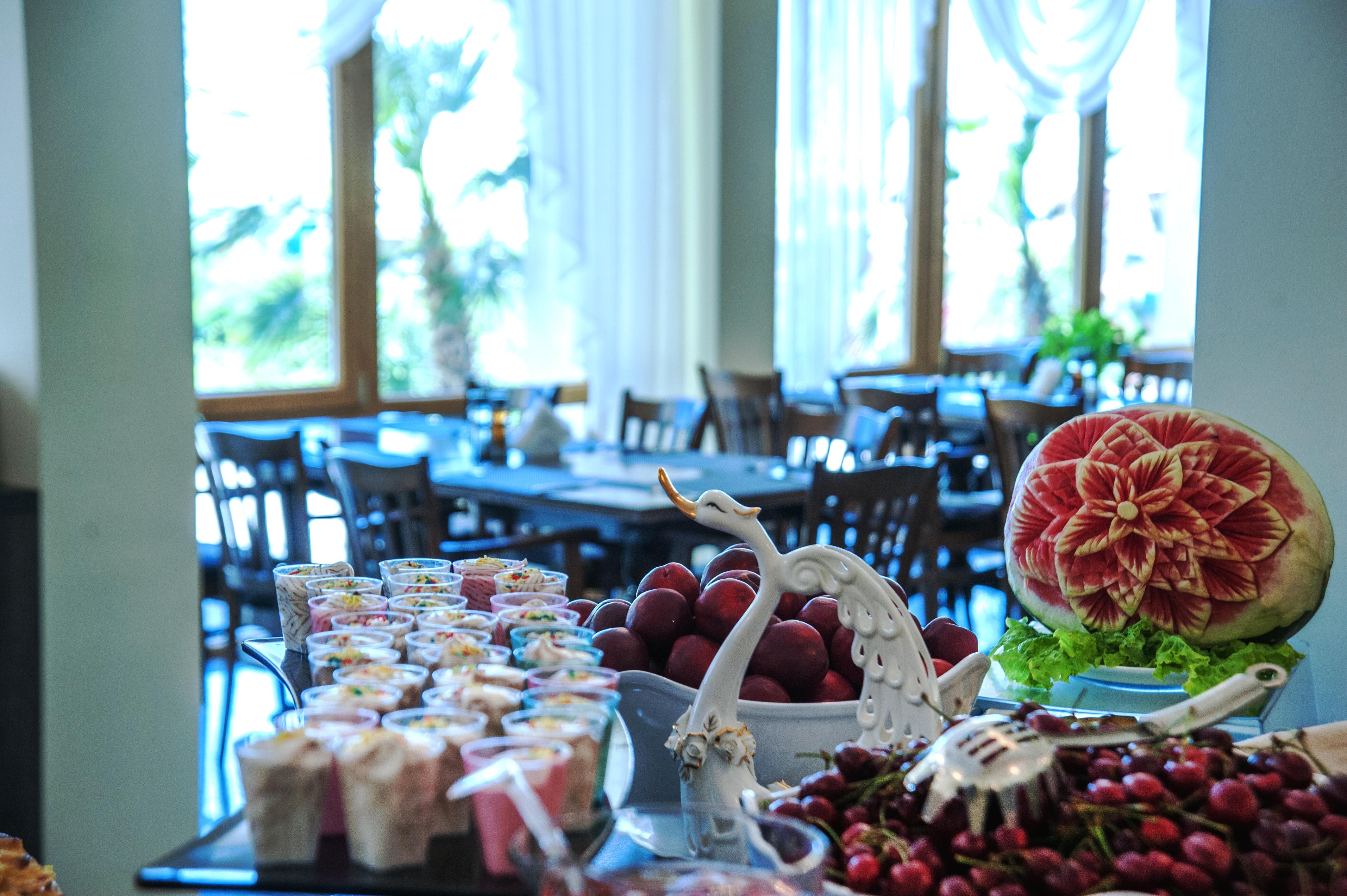 Viand Hotel Pantai Sunny Bagian luar foto