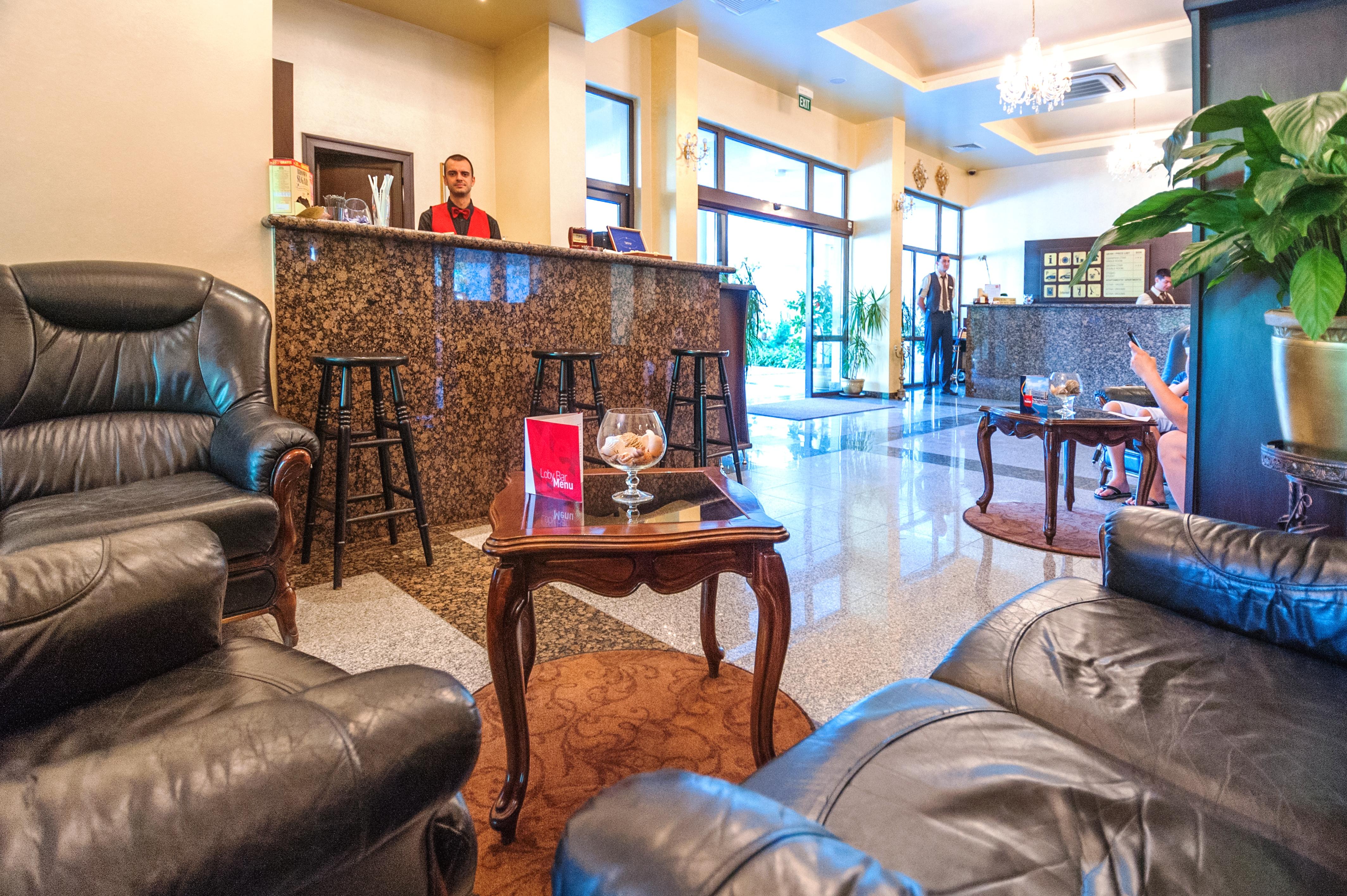 Viand Hotel Pantai Sunny Bagian luar foto
